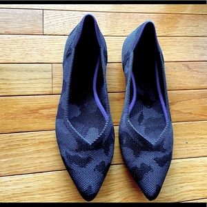 Rothy’s *Retired* Grey Camo The Point Size 8